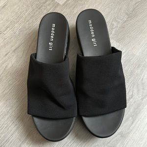 *New*Madden Girl Sandals